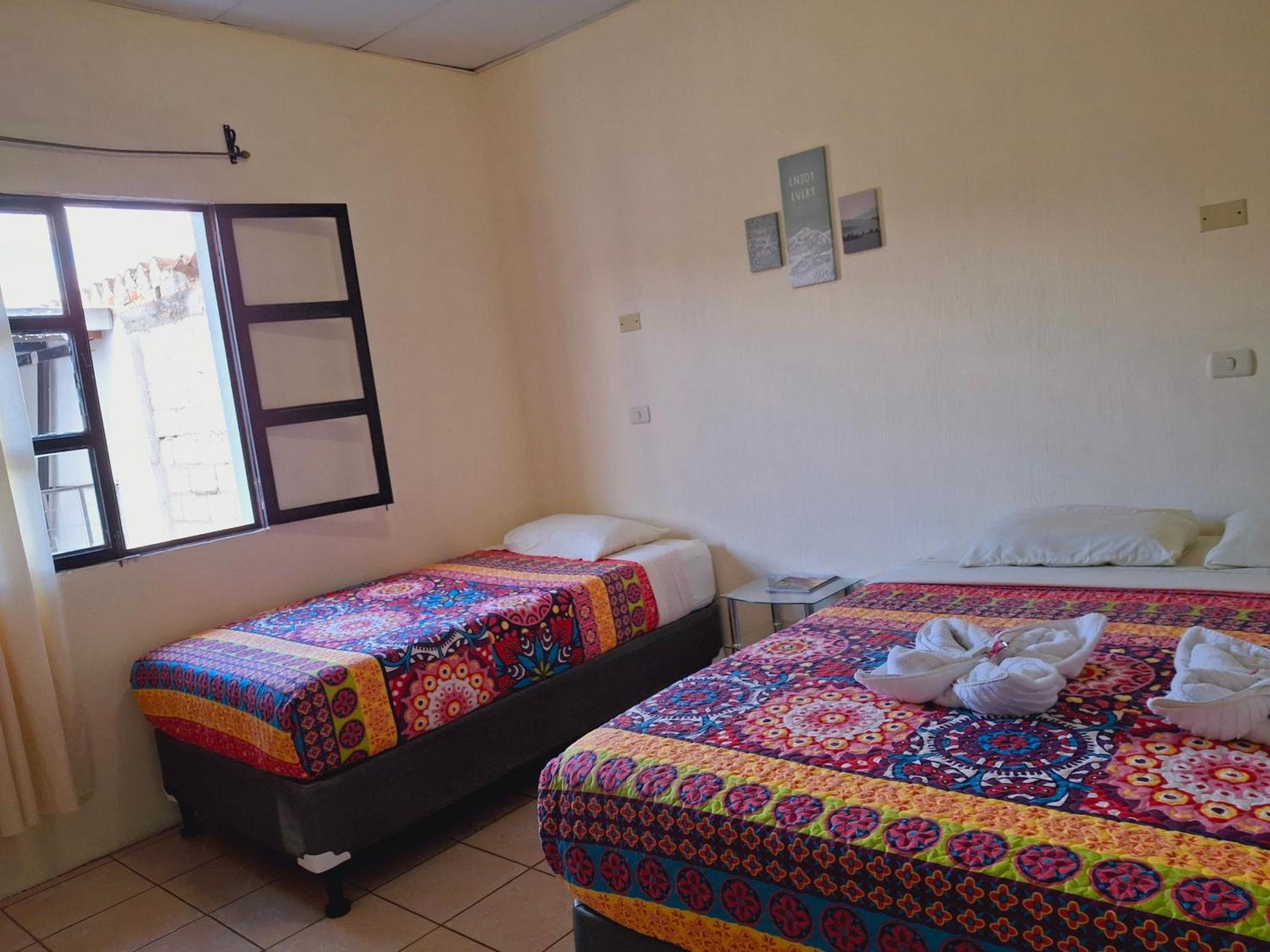 Blue Moon Hostel Antigua Kültér fotó