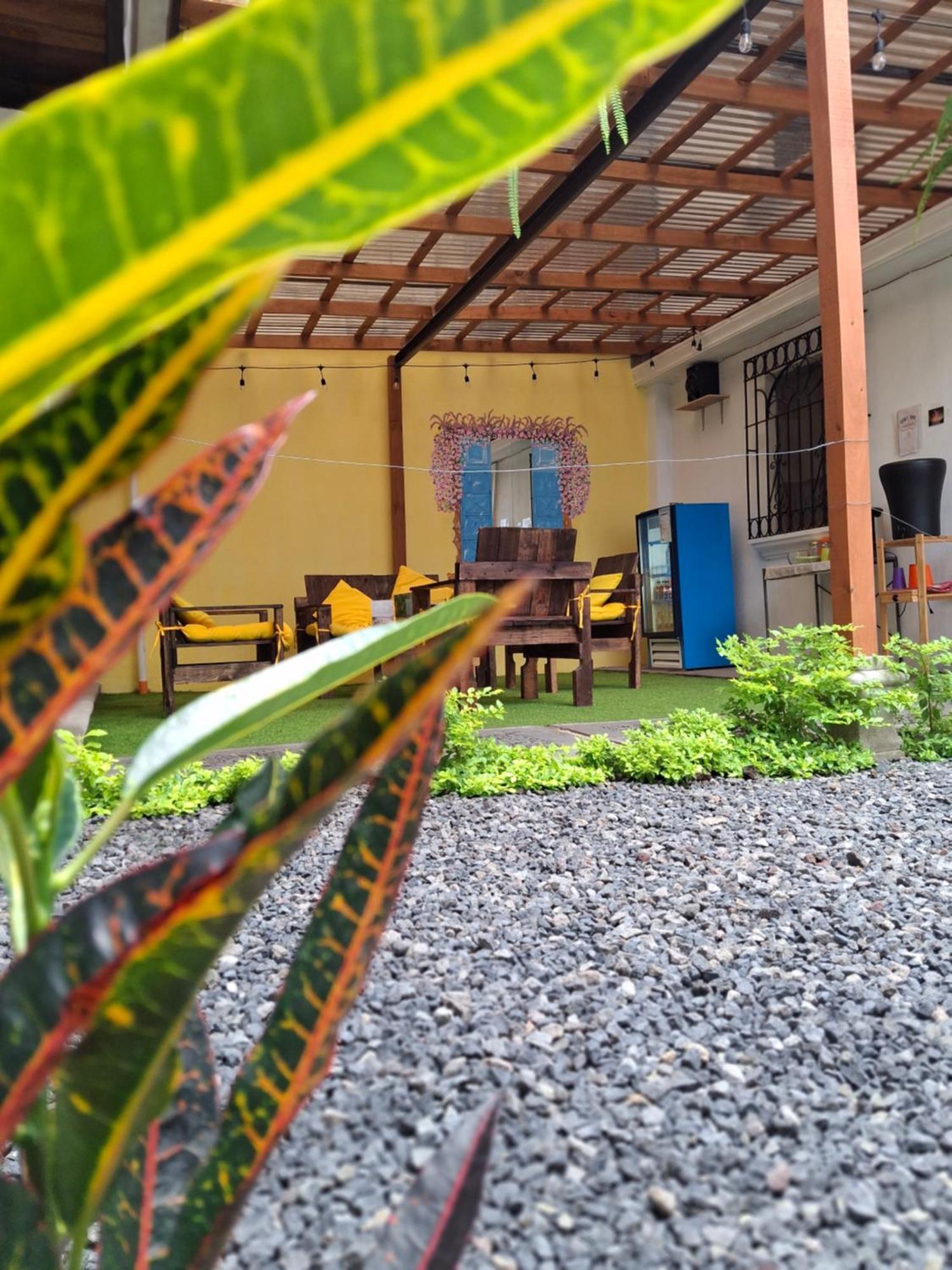 Blue Moon Hostel Antigua Kültér fotó